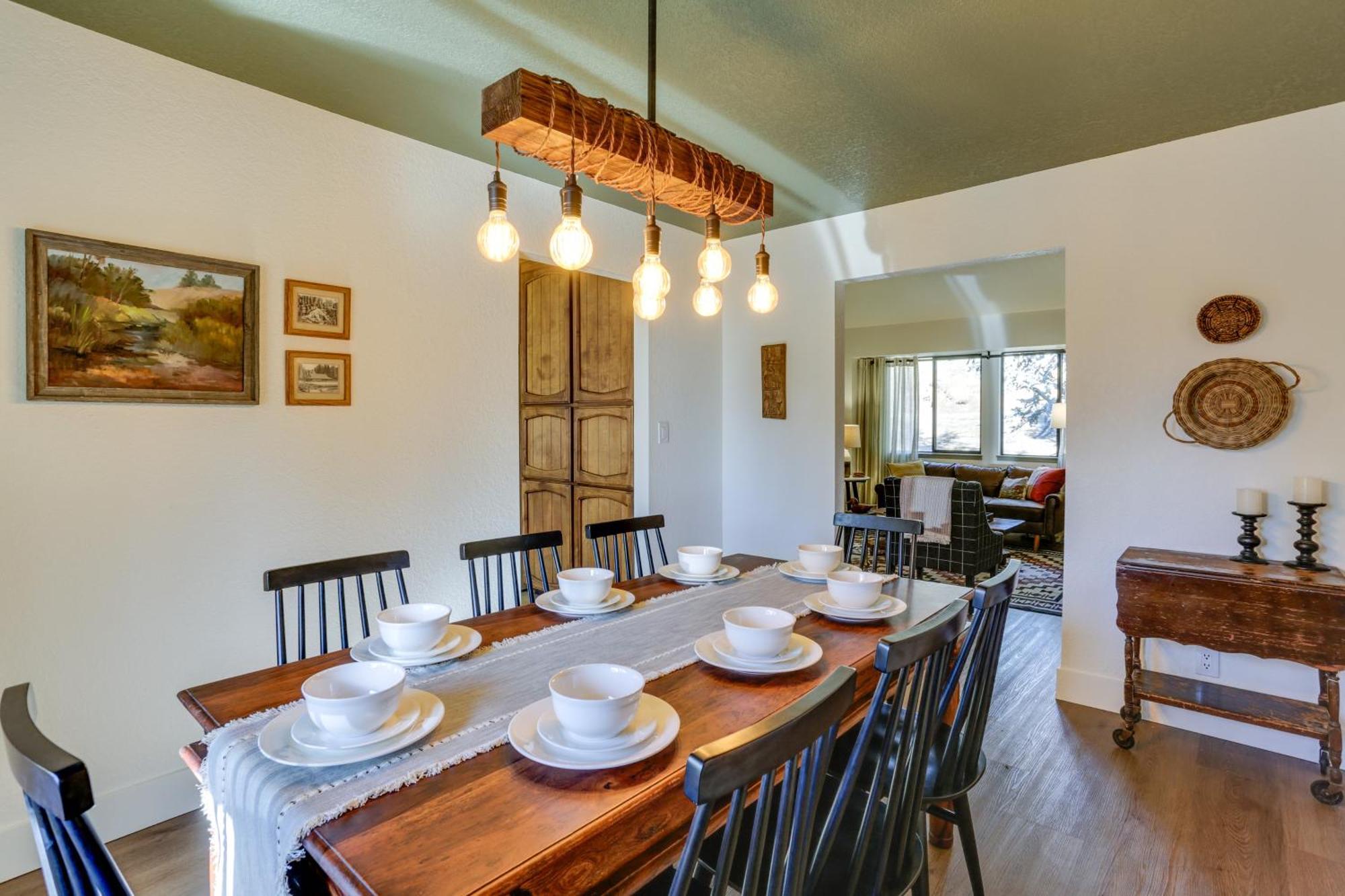 Pet-Friendly Escape With Game Room And Fire Pit! North Fork Kültér fotó