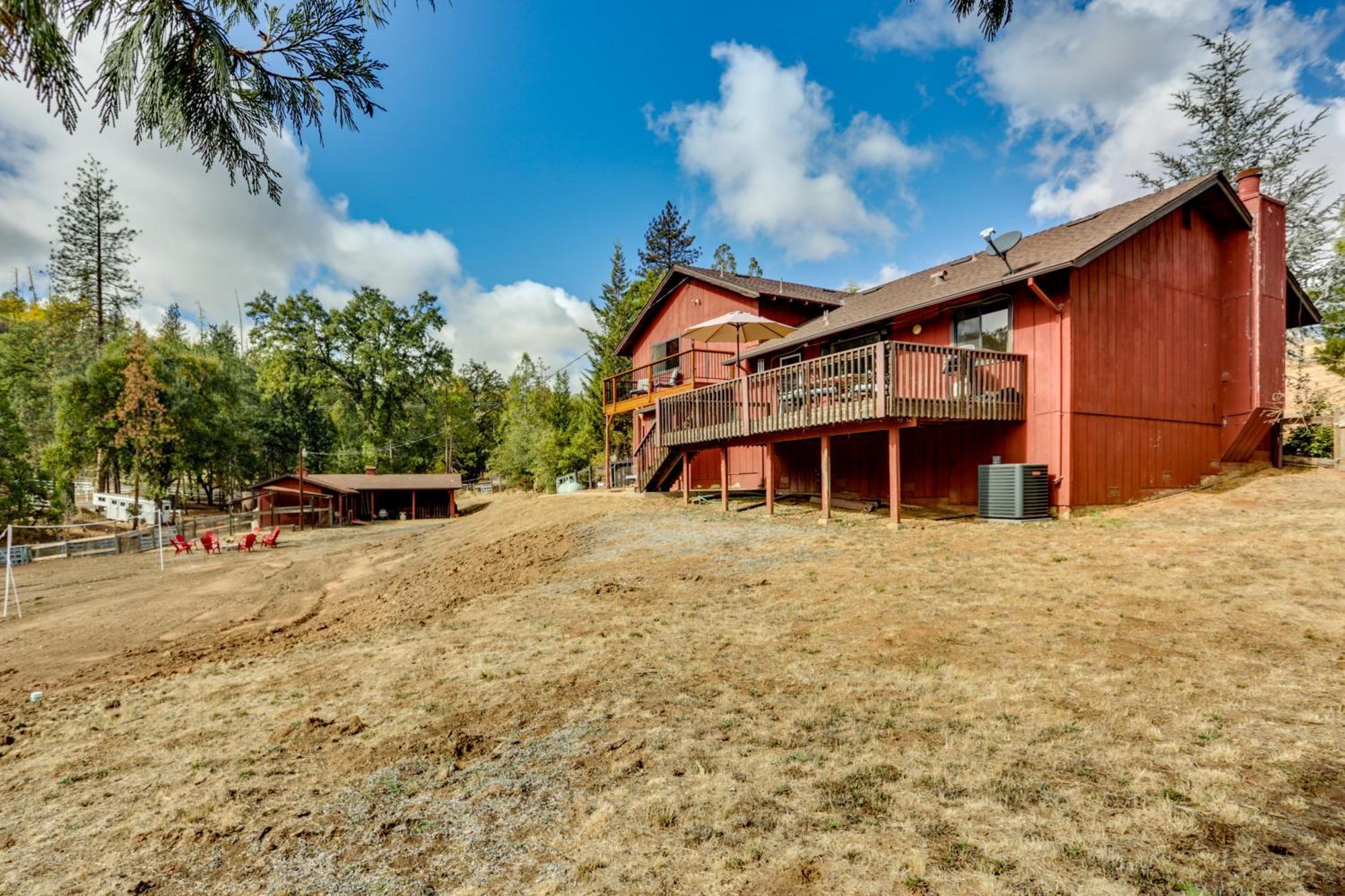 Pet-Friendly Escape With Game Room And Fire Pit! North Fork Kültér fotó
