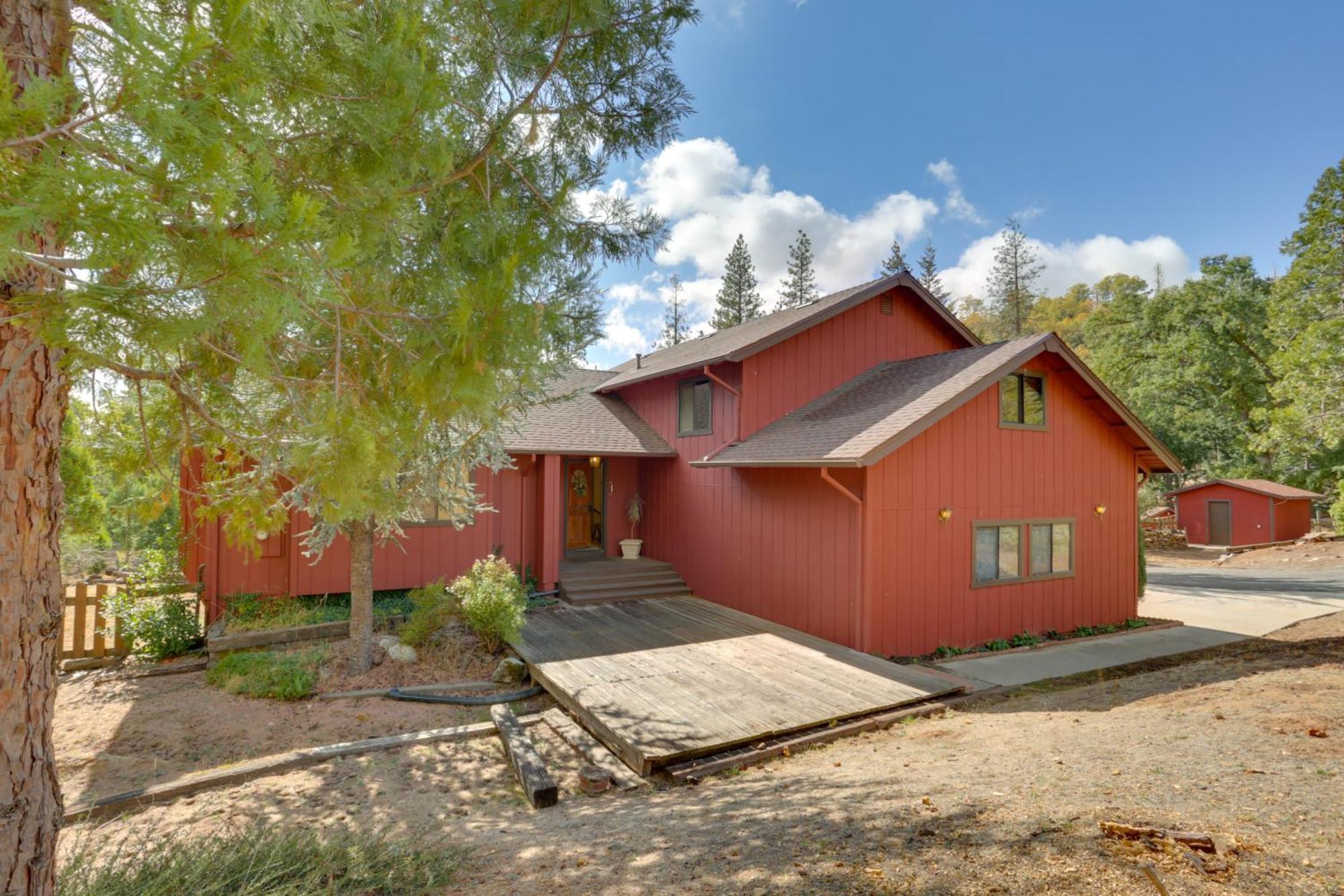 Pet-Friendly Escape With Game Room And Fire Pit! North Fork Kültér fotó